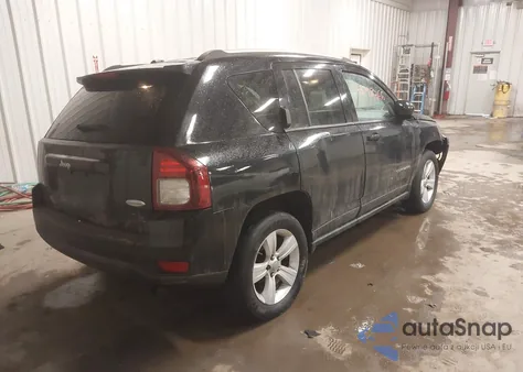 2016 Jeep Compass Latitude из США, поврежденный, VIN 1C4NJDEB1GD789542